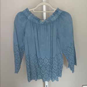 Off the shoulder, cute summery blouse